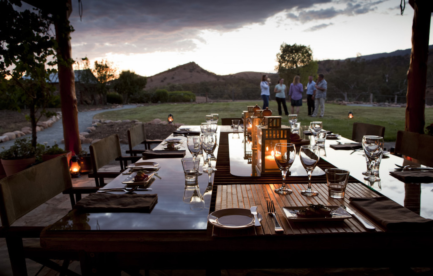 Arkaba_Flinders-Ranges_South-Australia_Sunset-Dinner2-1024x654